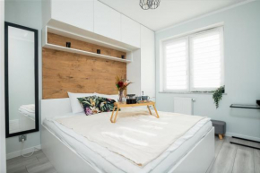 Poznań Karpia Apartment - Parking, Balcony - by Rentujemy